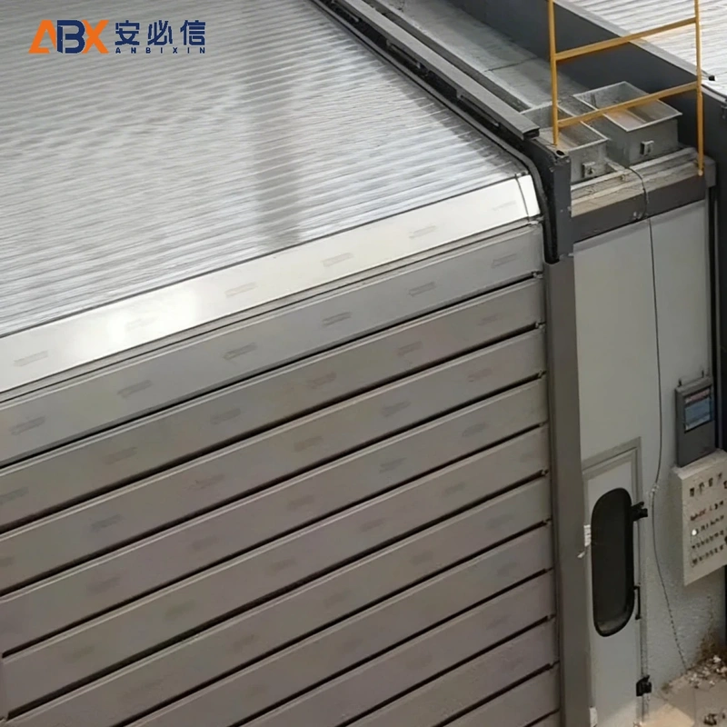 鹤岗消防高速门